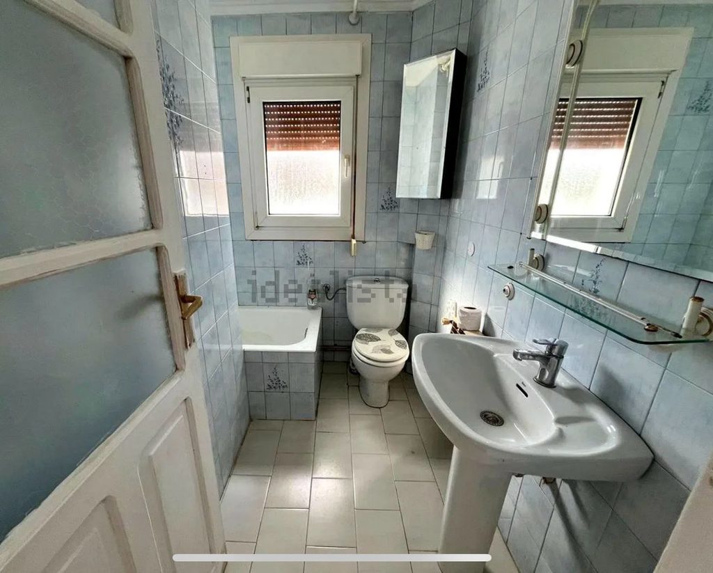 Reforma de baño en armentia Vitoria realizada por Ara Reformas